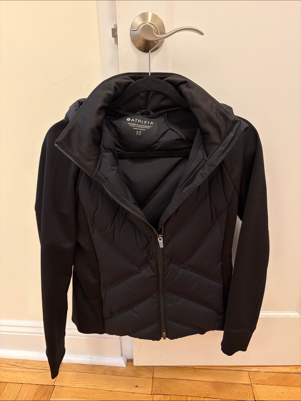 Athleta Women's Black Quilted Hybrid Jacket